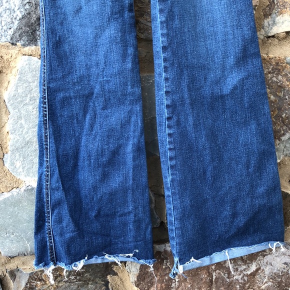 Spanx Everywear Flare Pull On Raw Hem Jeans Size Medium - Picture 3 of 7